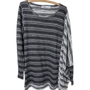 FP BEACH Black White Knit Stripe Slouchy Beach Pool Coverup Poncho Size Large